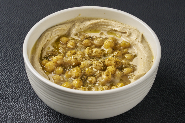 Hummus Mesabacha.